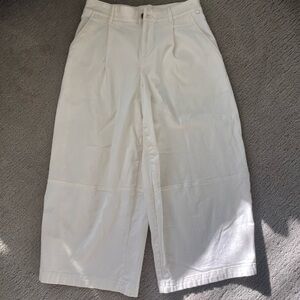 Anthropologie Maeve — white cropped culottes